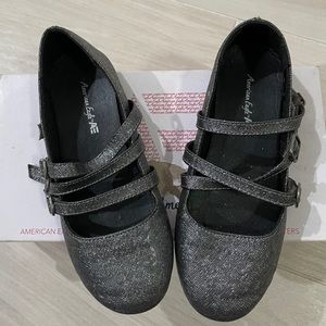 Girls American Eagle party shoes